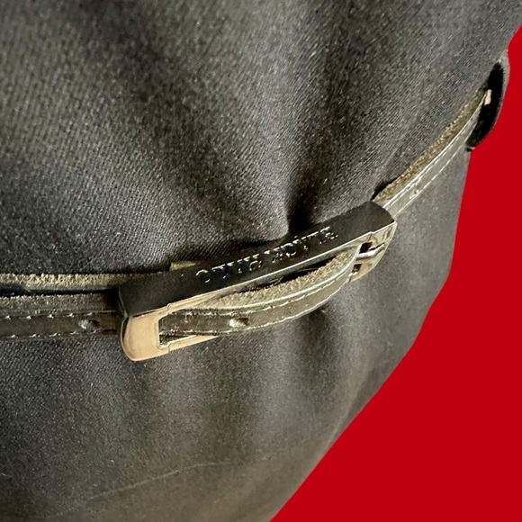 Black Halo ‘Classic 3/4 Sleeve Jackie O Sheath Dress’ in Black Size 8 Celeb Fave - Picture 16 of 16